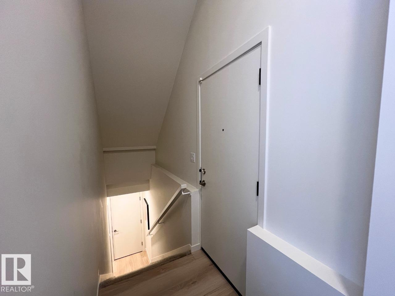 304 32 Street SW - Photo 12