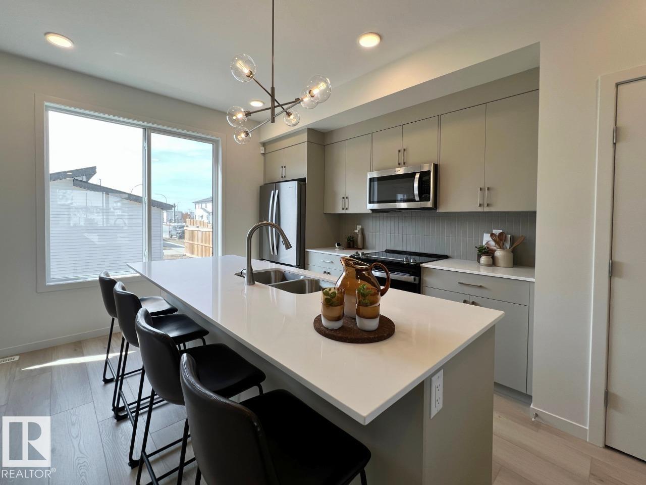 304 32 Street SW - Photo 6