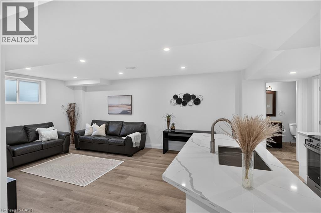 119 BOULDING Avenue - Image 24