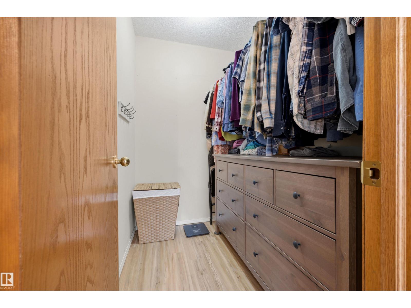313 DAVENPORT Drive - Photo 24