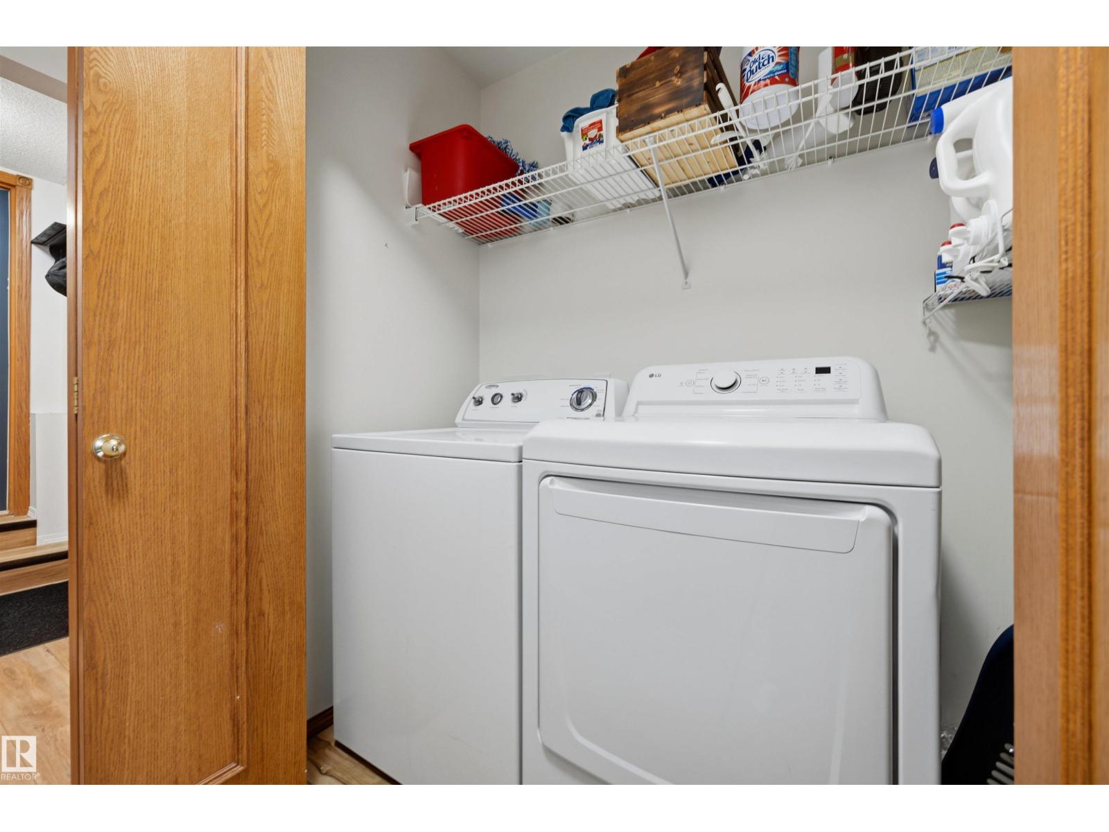 313 DAVENPORT DR - 33