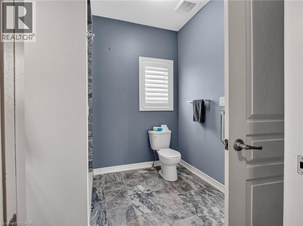 285 SOUTH PELHAM Road - Image 11