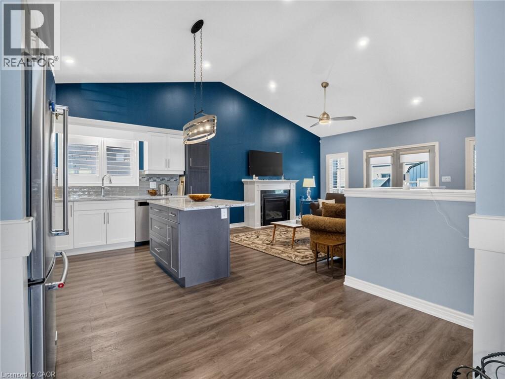 285 SOUTH PELHAM Road - Image 14
