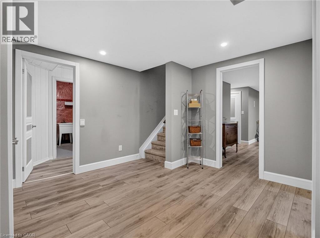 285 SOUTH PELHAM Road - Image 24