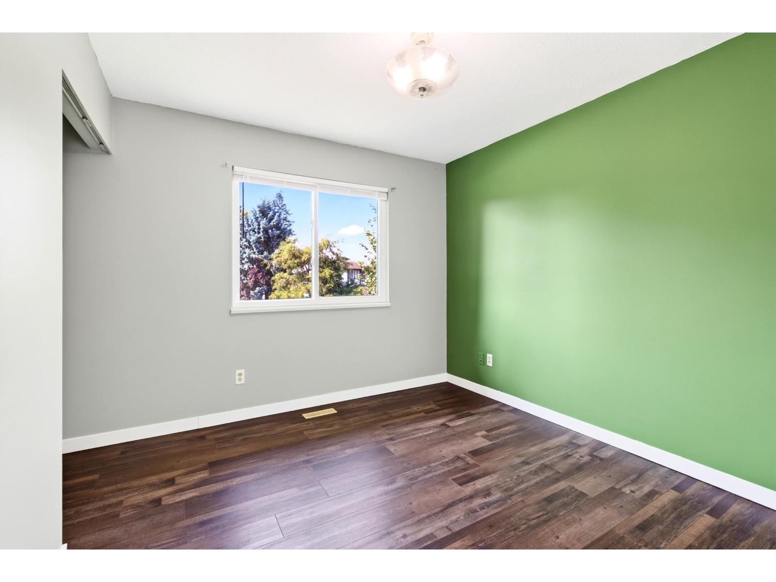 33383 WHIDDEN AVENUE, Mission