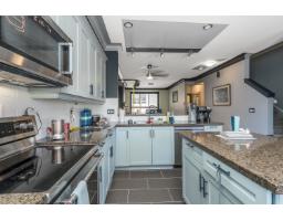 32 19560 68 Avenue, Surrey, BC V4N5Y5 Photo 12