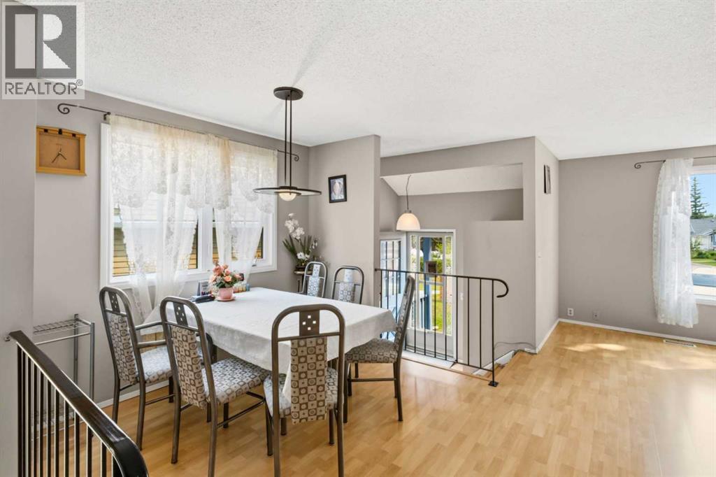 372 Woodfield Place SW, Woodbine, Calgary photo 5