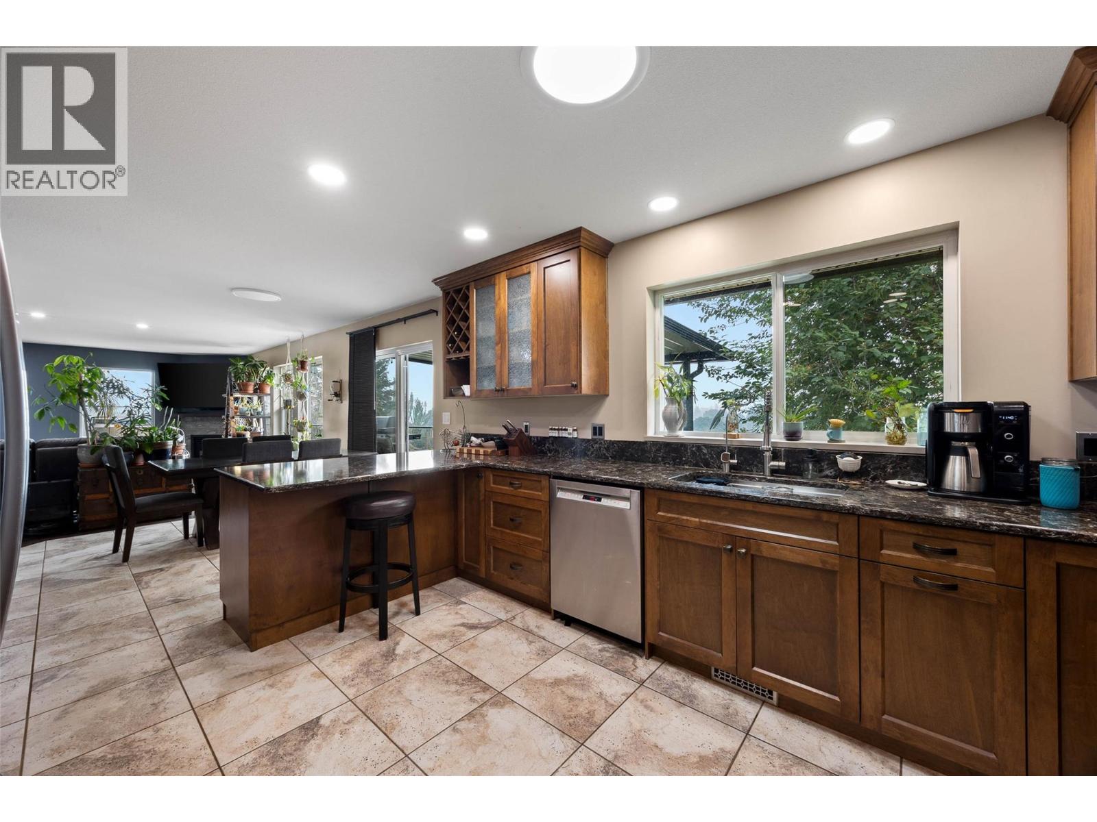 895A GEORGEANN Road - 17