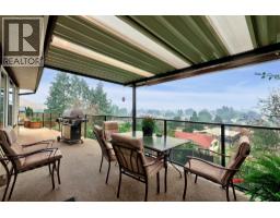 4pc Ensuite bath - 895a Georgeann Road, Kamloops, BC V2B6H9 Photo 12