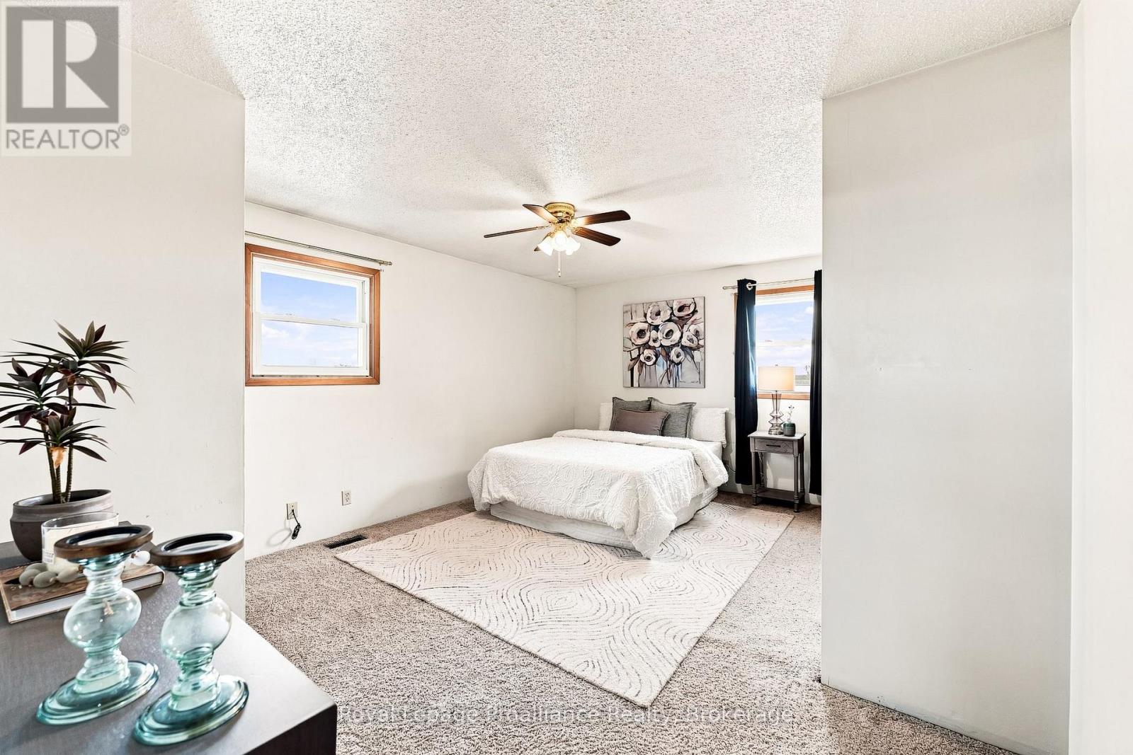 499 MCMASTER ROAD - 31