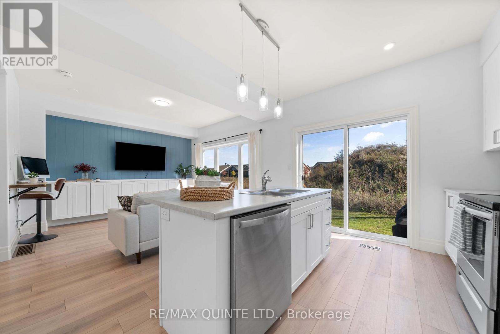 36 CAMPBELL CRESCENT - Image 7