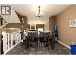 4pc Bathroom - 879 Mt Sundance Manor W, Lethbridge, AB T1J1X5 Photo 9