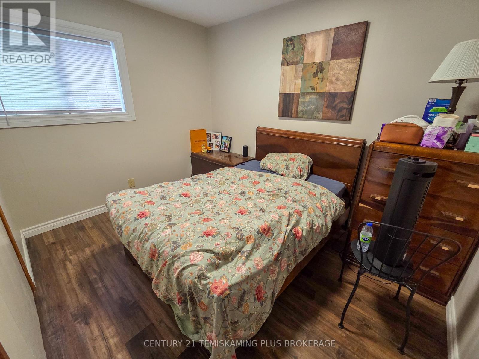 126 FOURTH AVENUE - Image 31