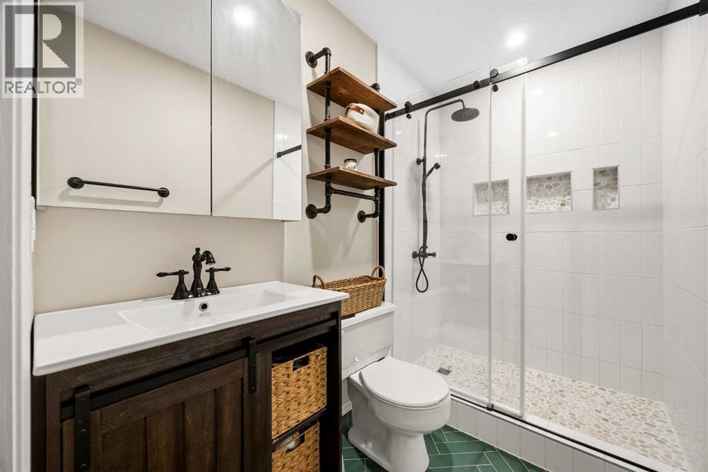 1061 Evergreen Circle - Photo 33