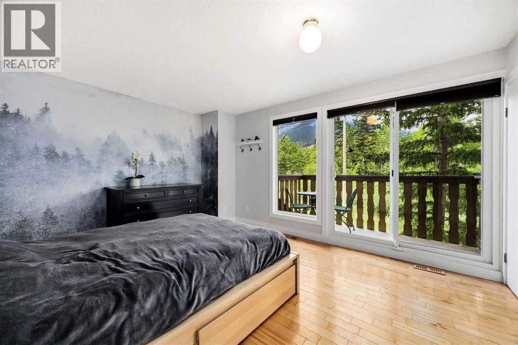 1061 Evergreen Circle - Photo 32