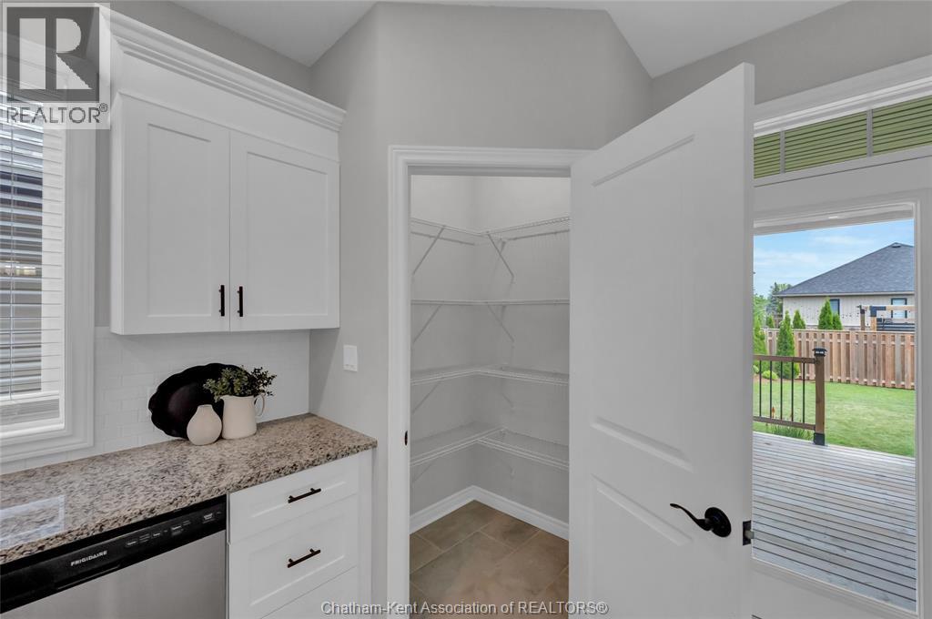 15 Sienna COURT - Image 11