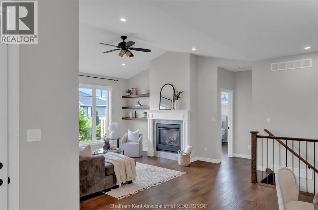 15 Sienna COURT - Image 13