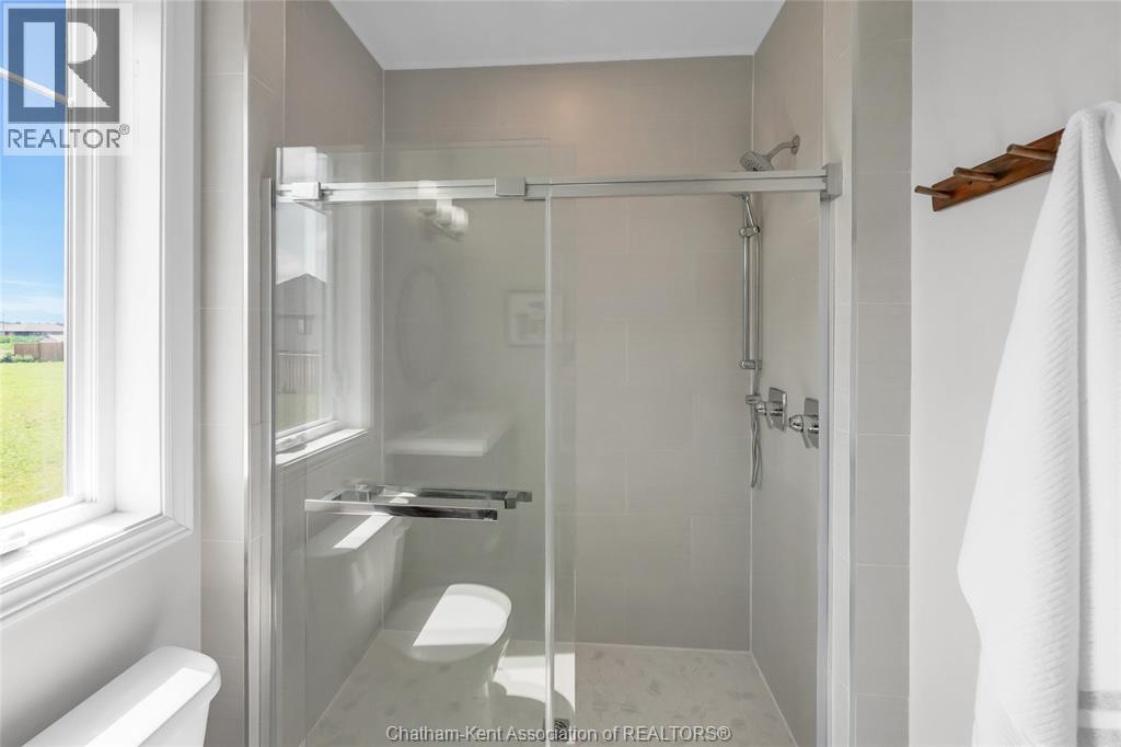 15 Sienna COURT - Image 23