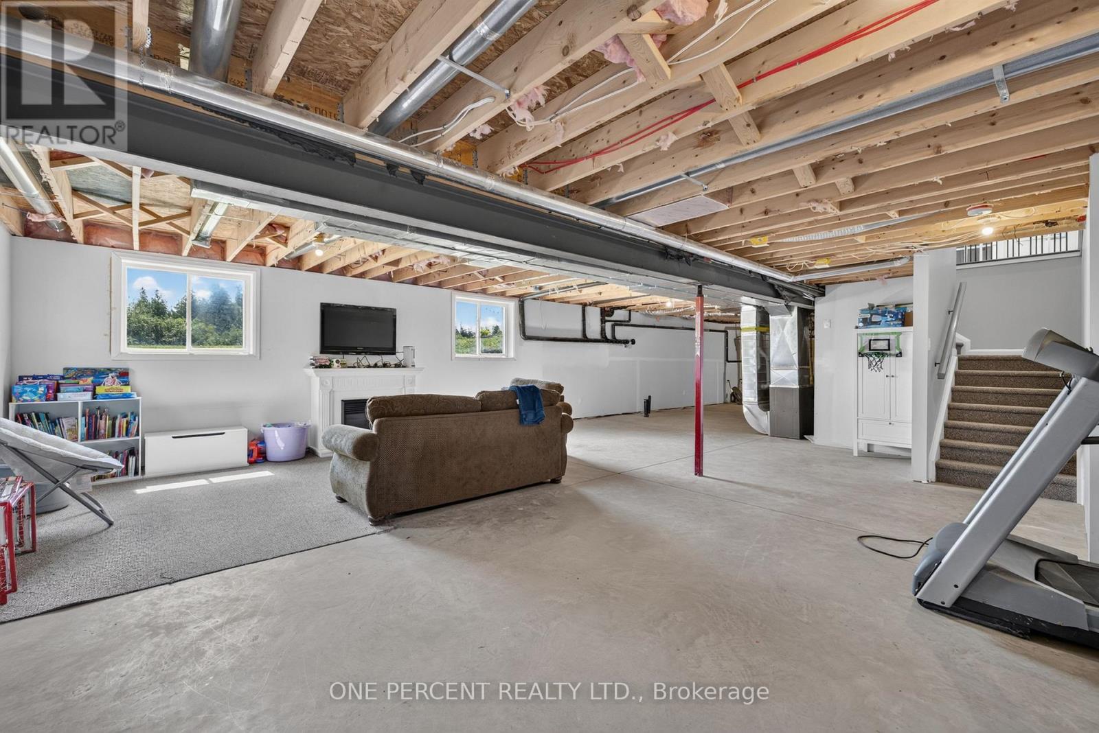 525 MCCREA ROAD - Image 35