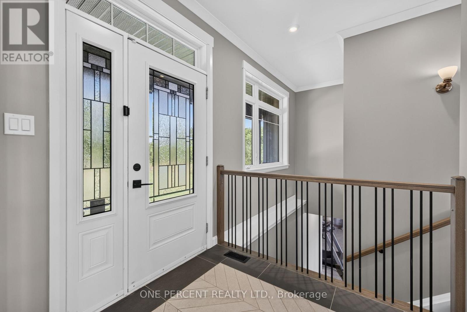 525 MCCREA ROAD - 5