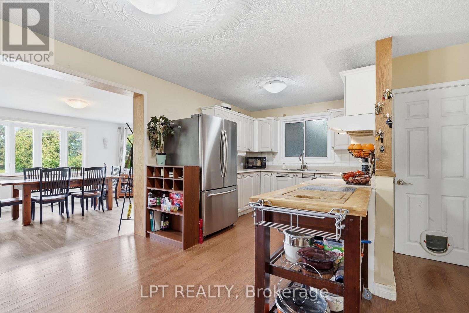 41 ST POLYCARP STREET - Image 12