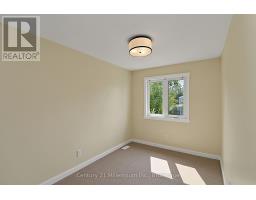 28 - 127 Fairway Crescent, Collingwood, ON L9Y5B4 Photo 12