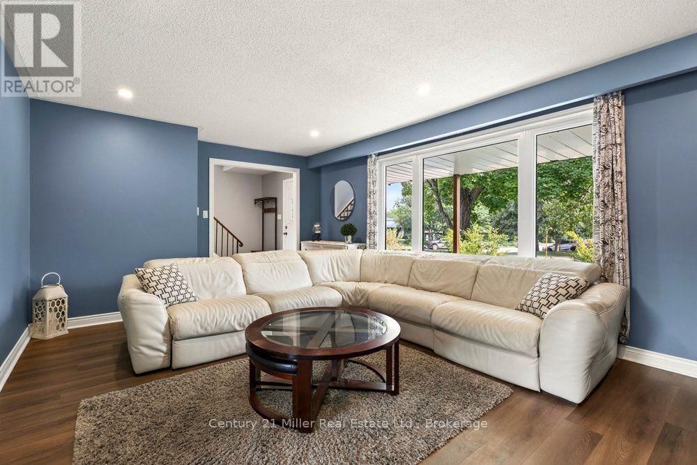85 WATERFORD DRIVE - 10