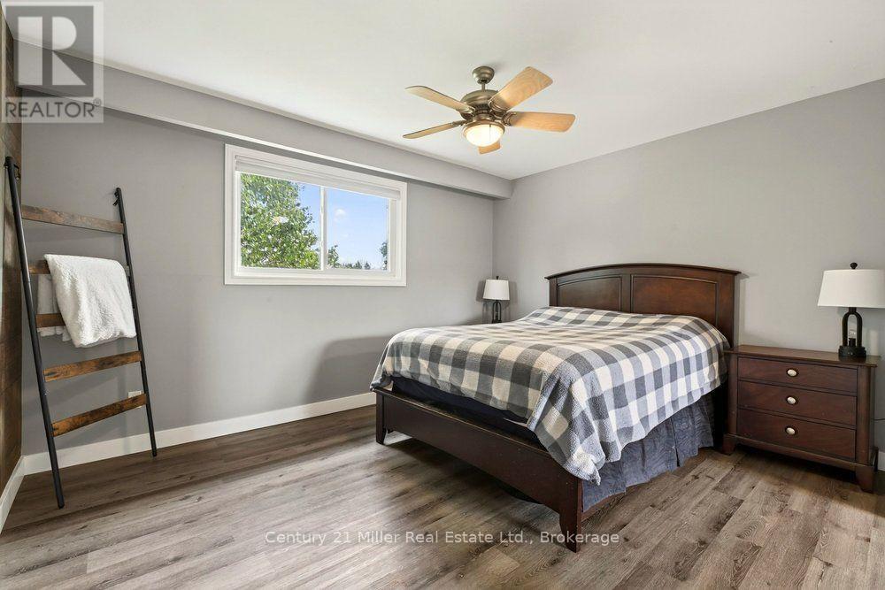 85 WATERFORD DRIVE - 21