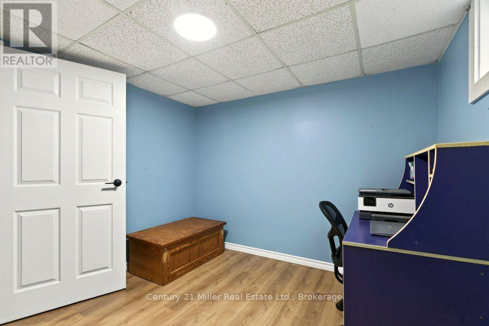 85 WATERFORD DRIVE - Image 35