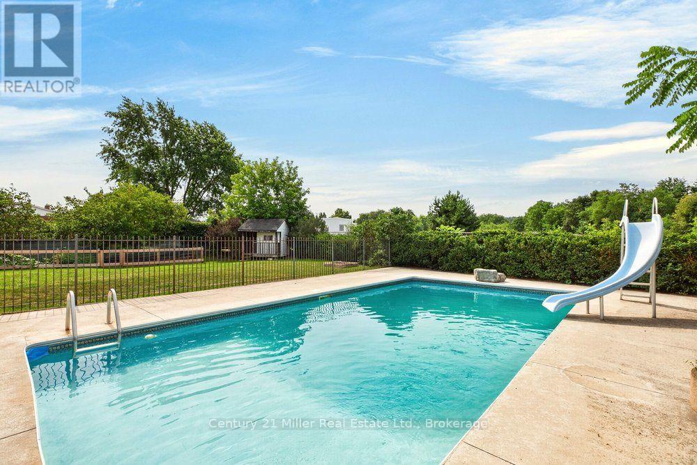 85 WATERFORD DRIVE - Image 43