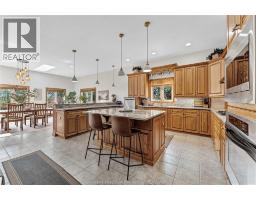 2207 South Middle Road, Lakeshore, ON N0R1V0 Photo 21