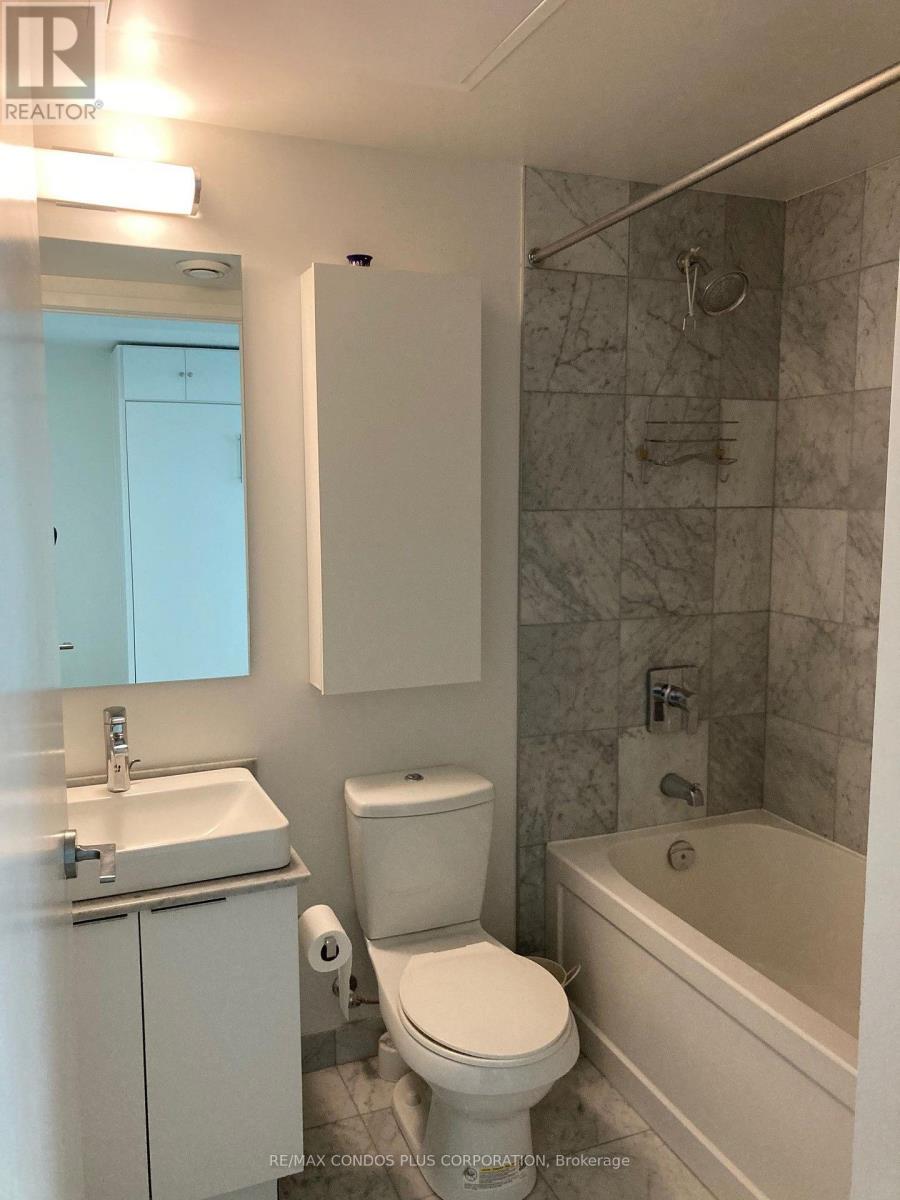 #5102 14 YORK STREET - 14