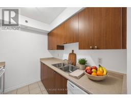 330 - 35 Saranac Boulevard, Toronto, ON M6A2G4 Photo 10