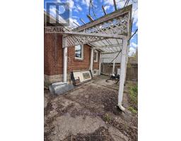 Recreational, Games room - 368 Winnett Avenue, Toronto, ON M6C3M1 Photo 8
