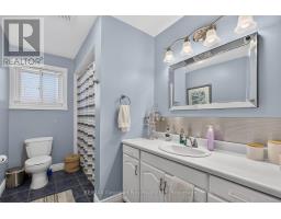 3 Copeland Street, Penetanguishene, ON L9M1K3 Photo 19