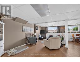 3 Copeland Street, Penetanguishene, ON L9M1K3 Photo 24