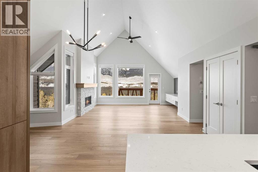 209 Stewart Creek Rise