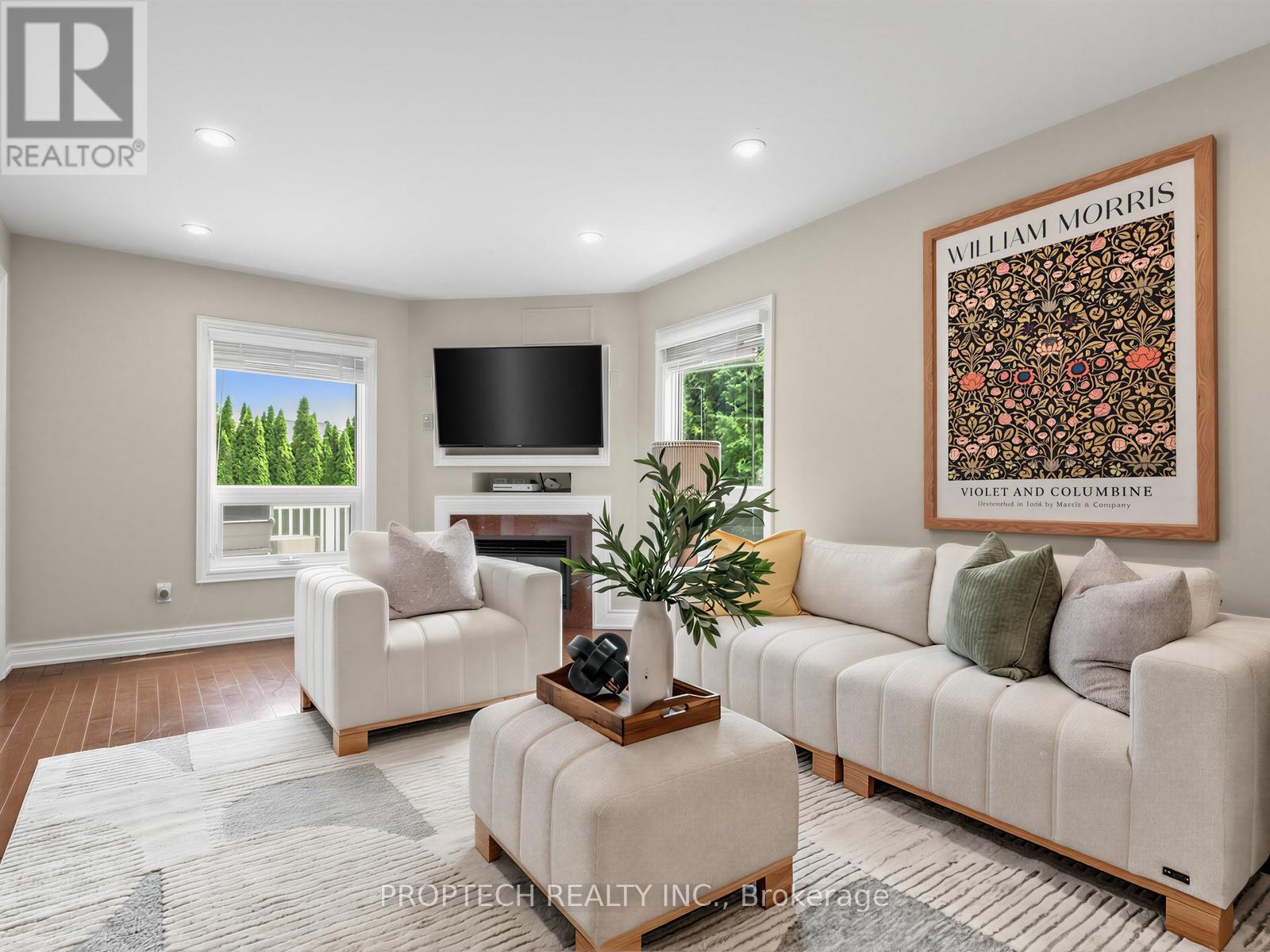 47 TOPHAM CRESCENT - 15