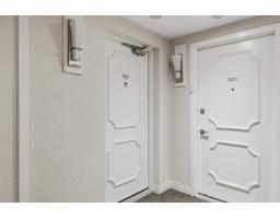 303 1480 Foster Street, White Rock, BC V4B3X7 Photo 17