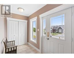 35 Alexander Crescent thumbnail 3