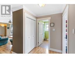 35 Alexander Crescent thumbnail 38