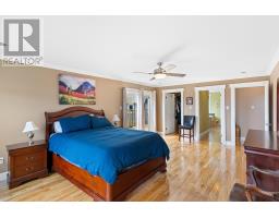 35 Alexander Crescent thumbnail 8