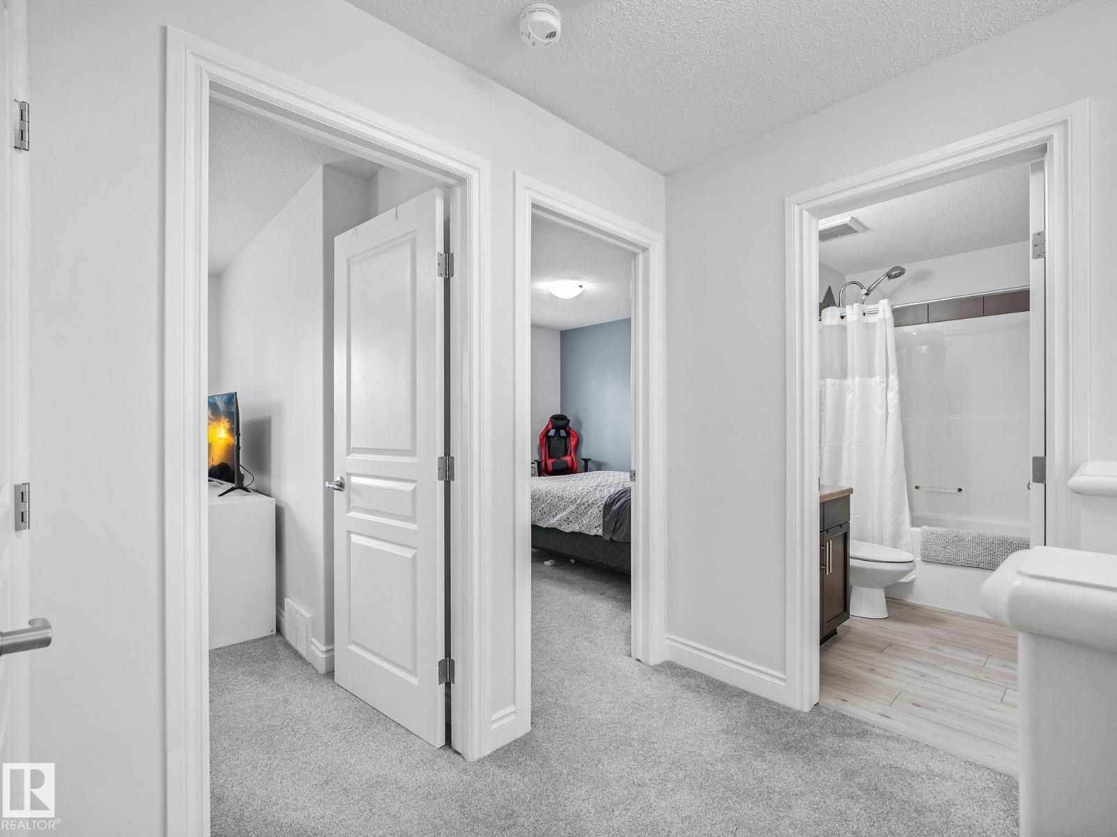 2057 69A ST SW - Image 23