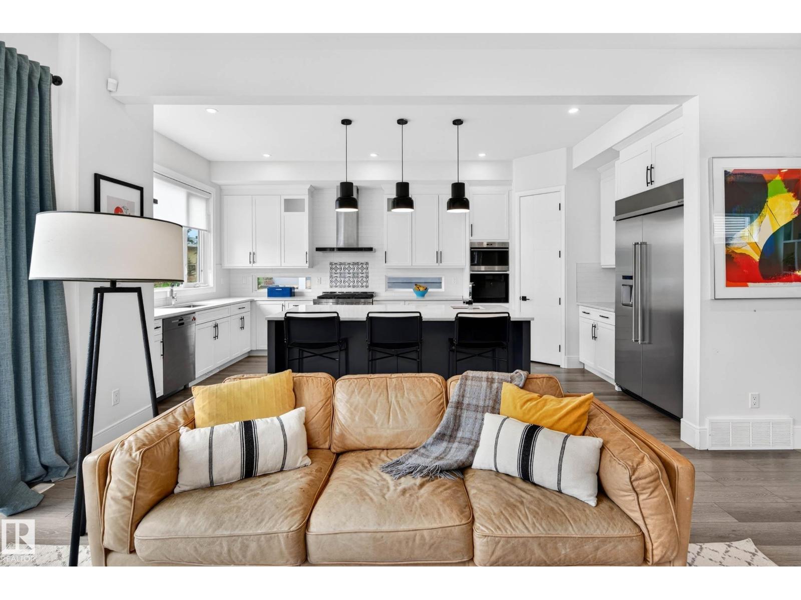 11743 83 AV NW - 2