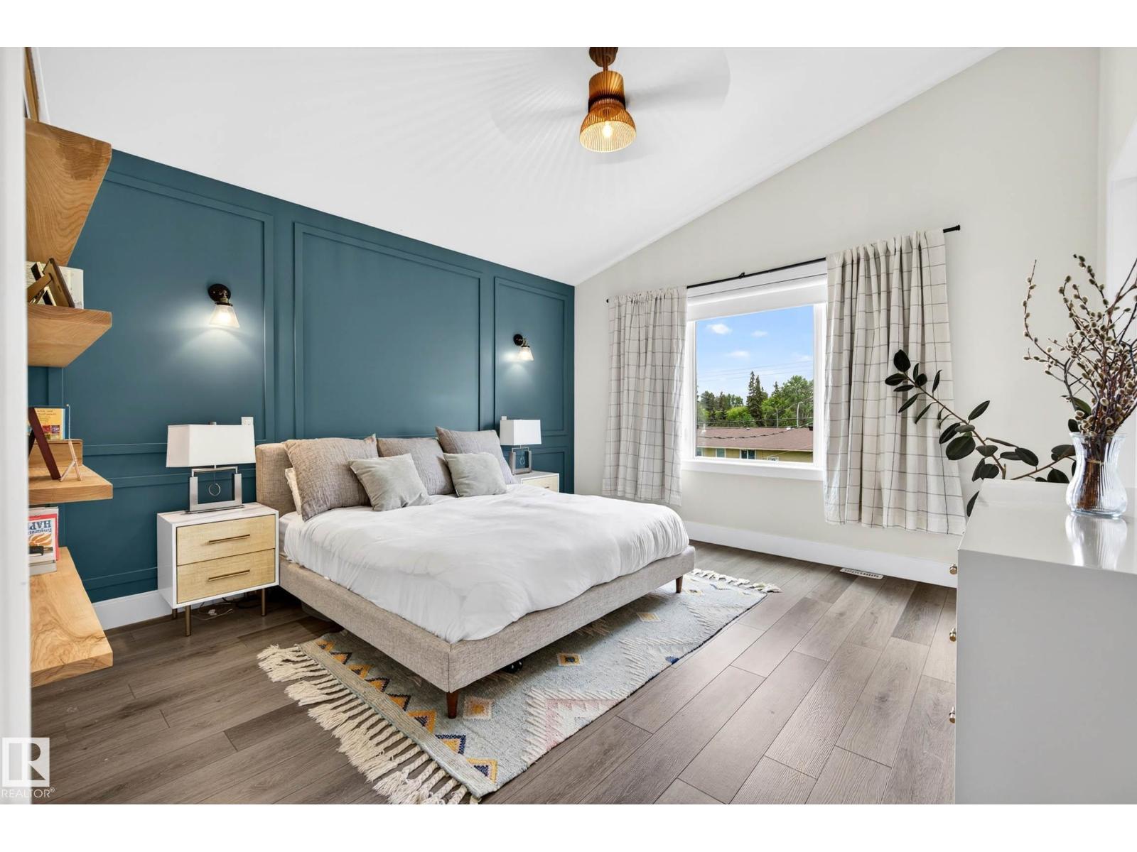 11743 83 Avenue NW - Photo 25