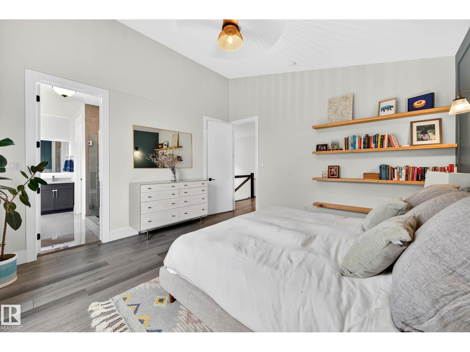 11743 83 Avenue NW - Photo 26