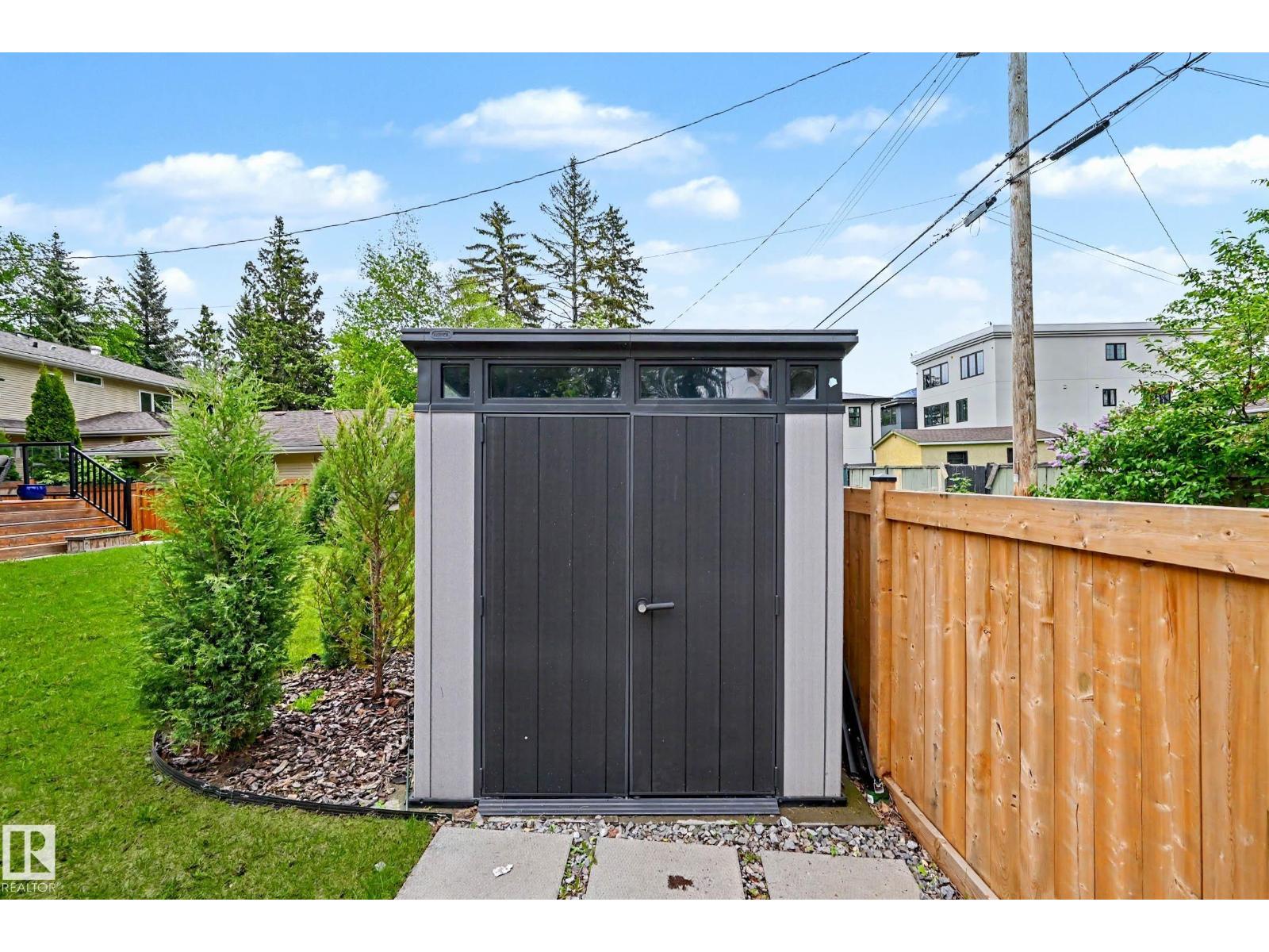 11743 83 AV NW - Image 53