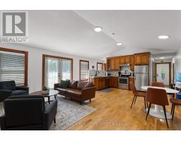 180 Courtland Street, Ramara, ON L3V6H7 Photo 9