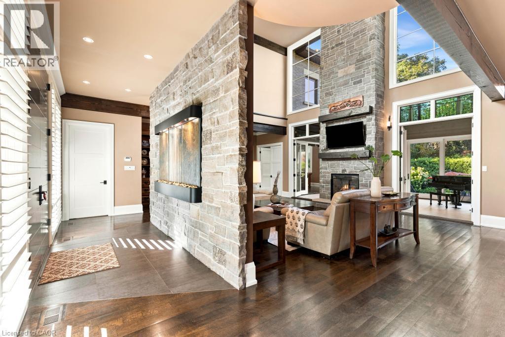 253 ROSSMORE Boulevard - 13