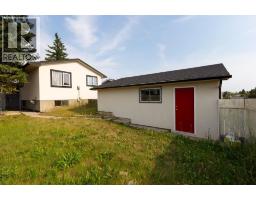 95 Castleridge Close NE - photo 45
